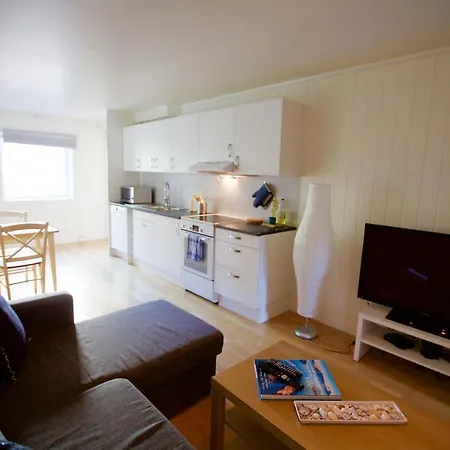 Modern * Svolvær